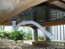 Как построить летний душ с подогревом на дачном участке?