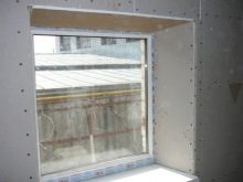 Правила отделки внутренних откосов на окнах