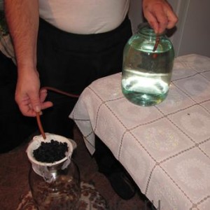 Можно ли очистить самогон через фильтр для воды аквафор
