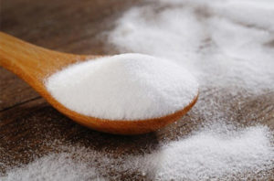 Способы очистки самогона солью и содой